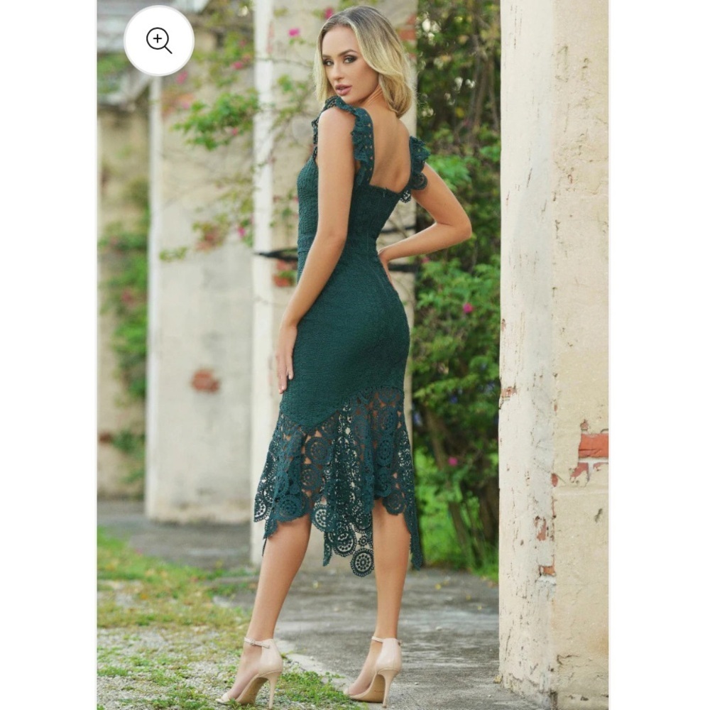 Elegant Green Lace Dress